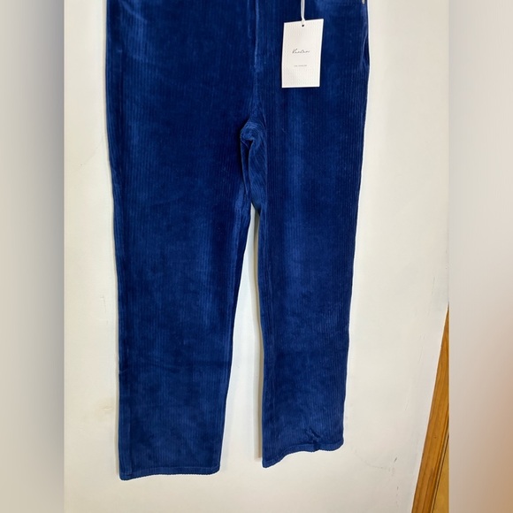 NWT KanCan Blue Loose Leg Corduroy Crop Ankle Pants - Picture 7 of 8